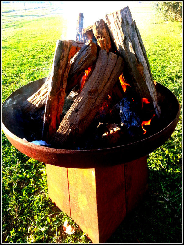 goanna outdoor fire pit 80cm